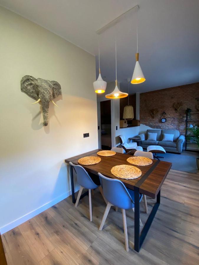 Apartamentos Rosa La Bonita Aviles Ngoại thất bức ảnh